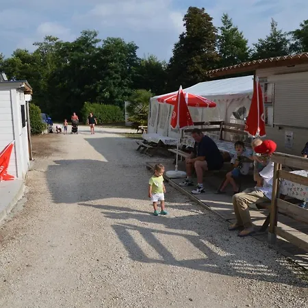 Campsite La Venise Du Bocage 3*