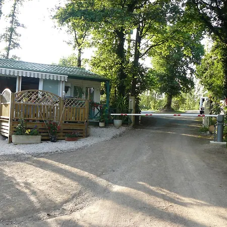 La Venise Du Bocage 3* Nesmy
