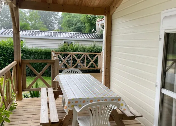 مكان تخييم La Venise Du Bocage 3*