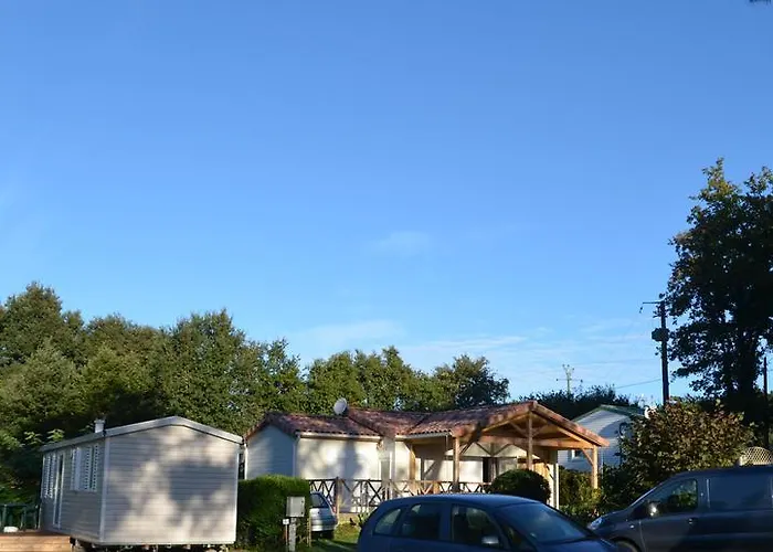 مكان تخييم La Venise Du Bocage 3*